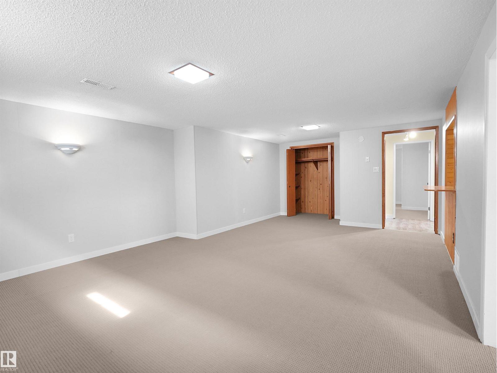 8703 73 ST NW, Edmonton