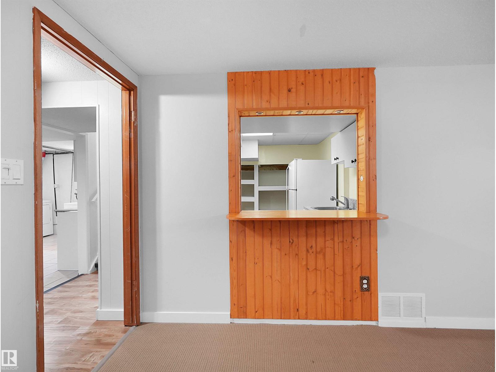 8703 73 ST NW, Edmonton