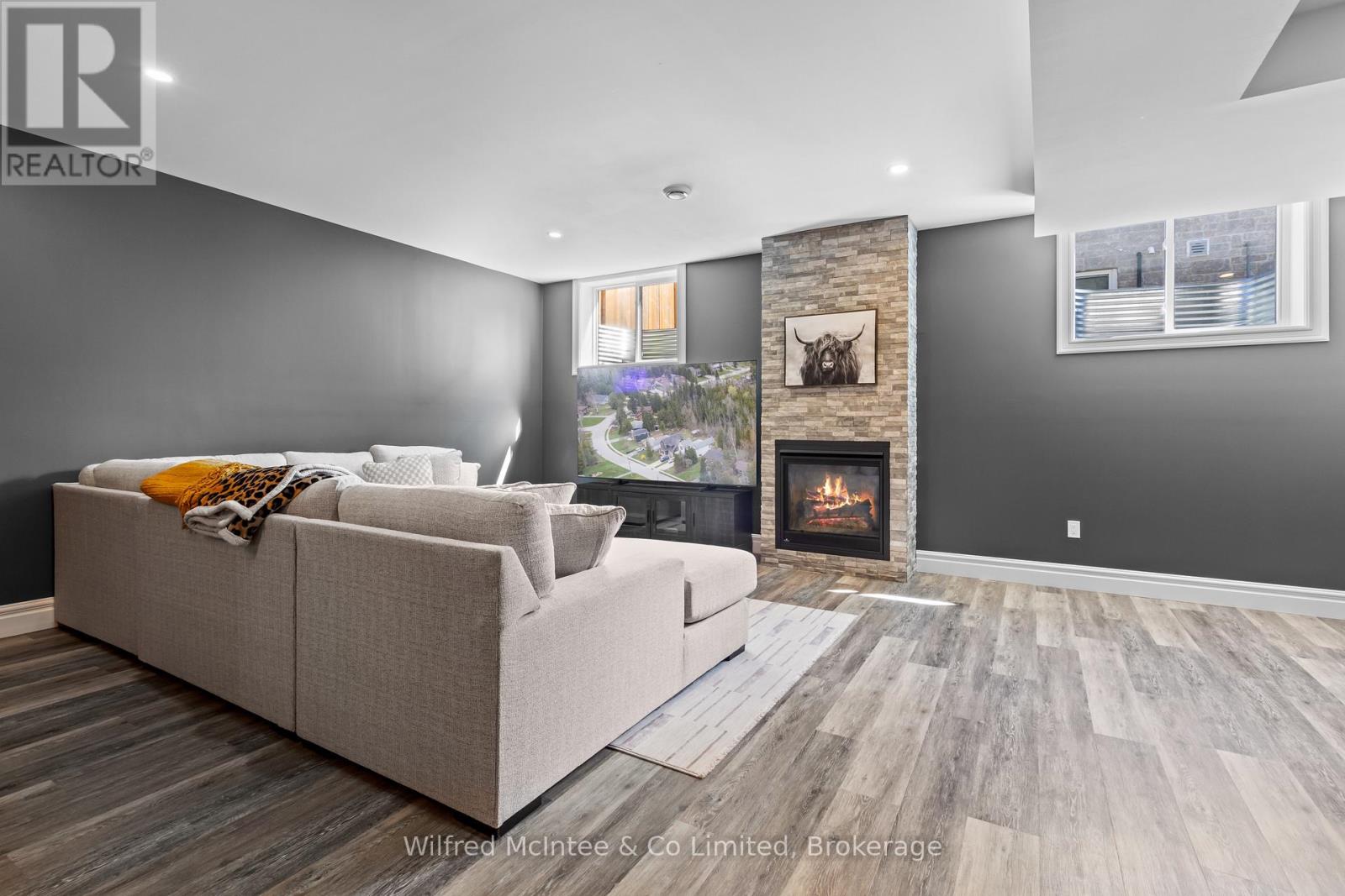107 OTTAWA AVENUE - 32
