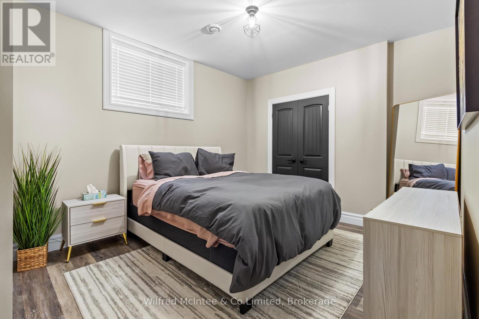 107 OTTAWA AVENUE - 36