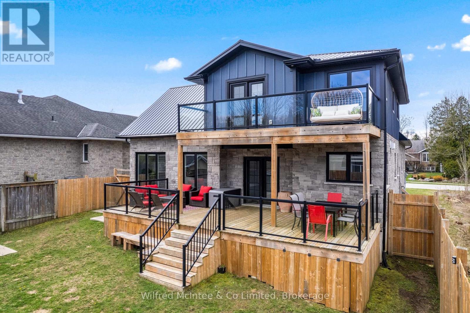 107 OTTAWA AVENUE - 3