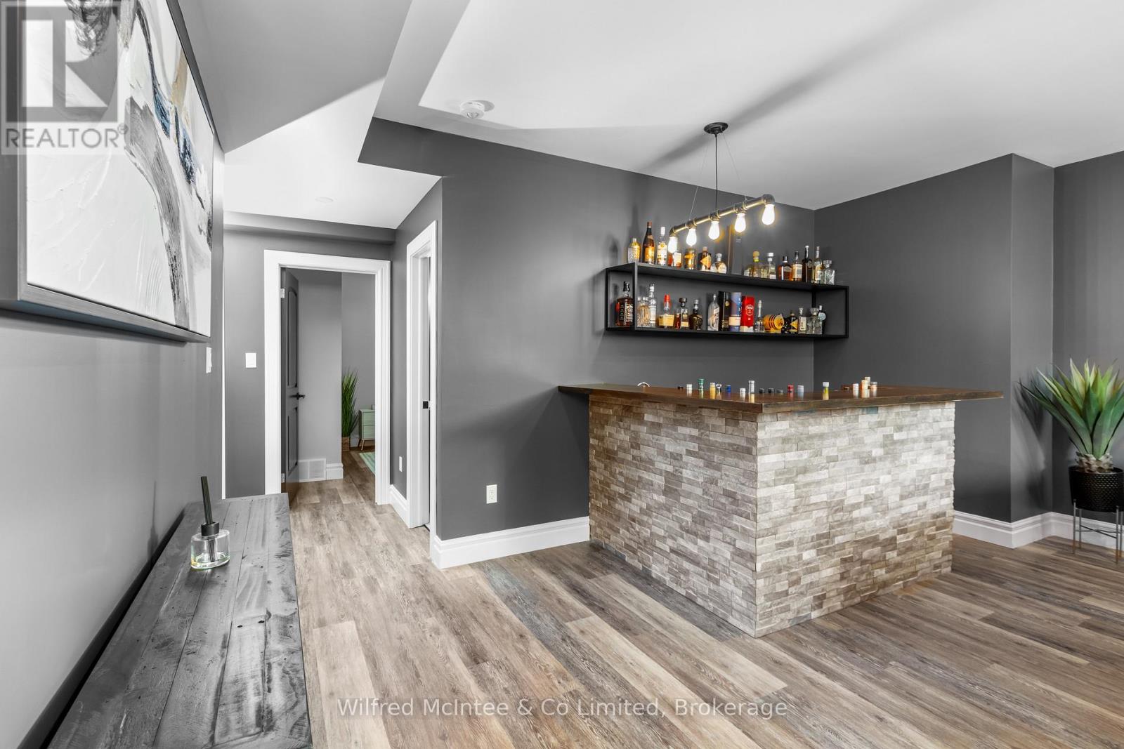107 OTTAWA AVENUE - 35