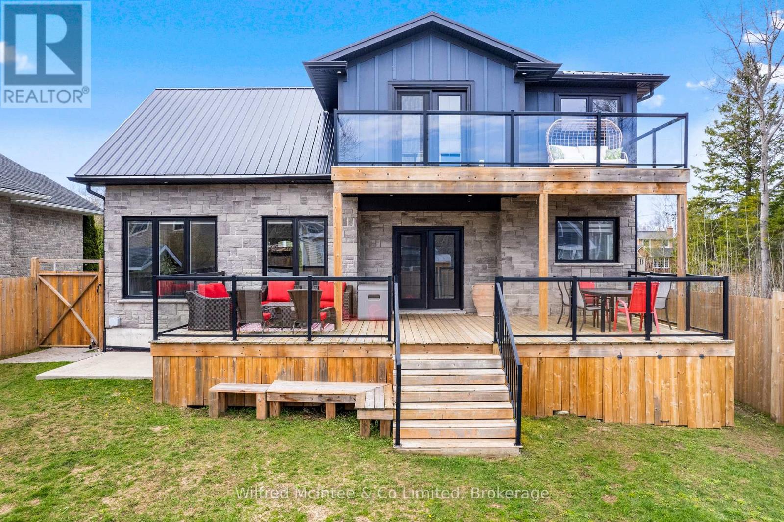 107 OTTAWA AVENUE - 44