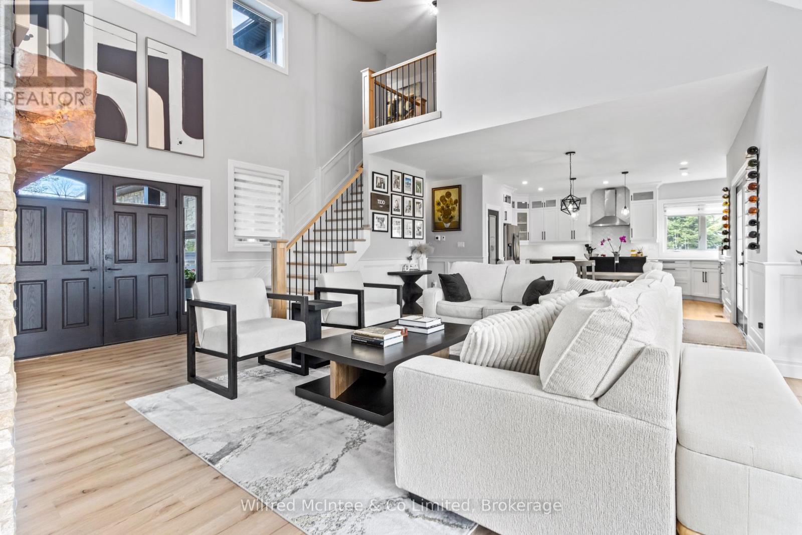 107 OTTAWA AVENUE - 8