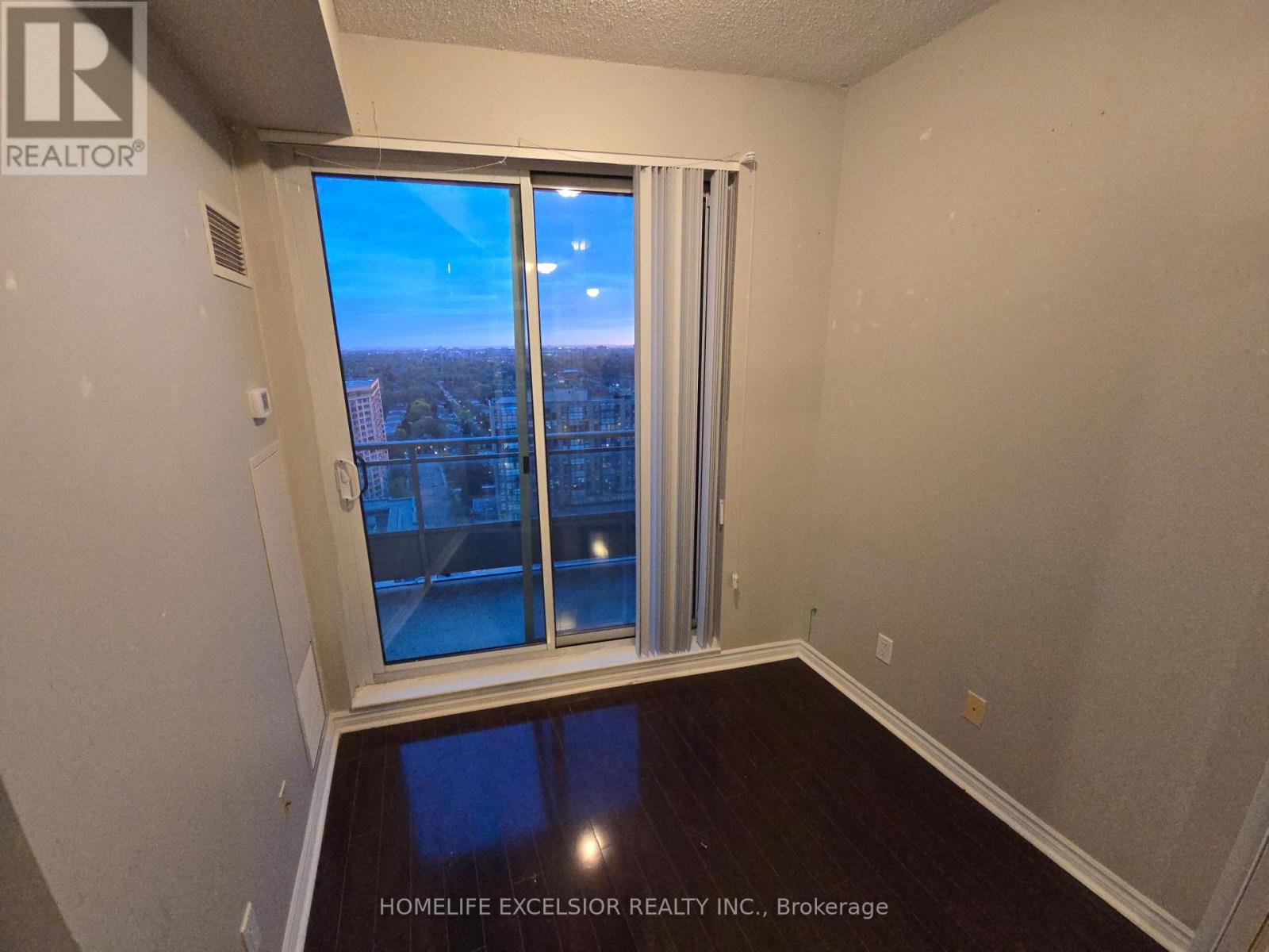 #2401 60 BYNG AVENUE - 13