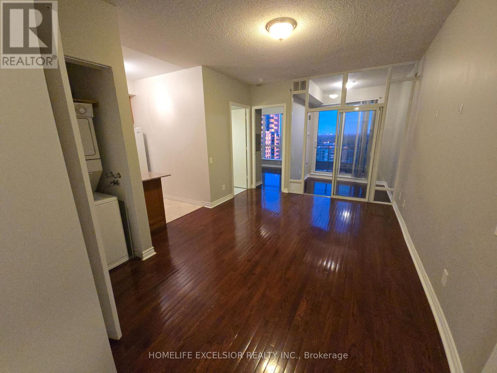 #2401 60 BYNG AVENUE - 15