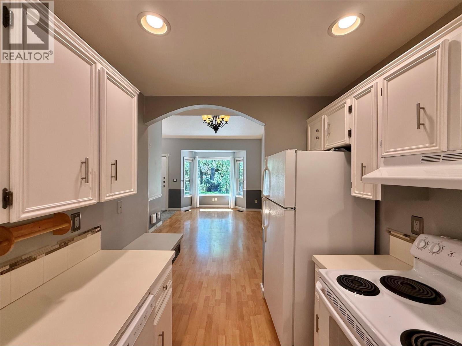 3155 gordon Drive Unit# 404, Kelowna