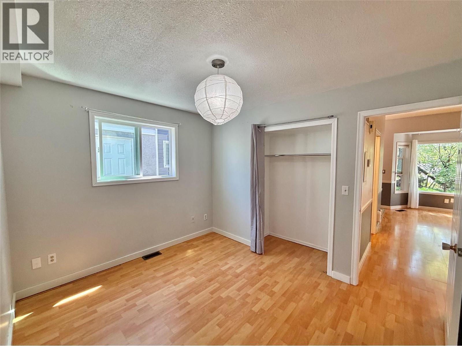 3155 gordon Drive Unit# 404, Kelowna