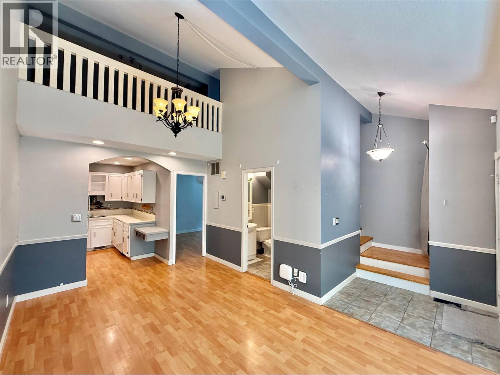 #404 3155 gordon Drive - 1