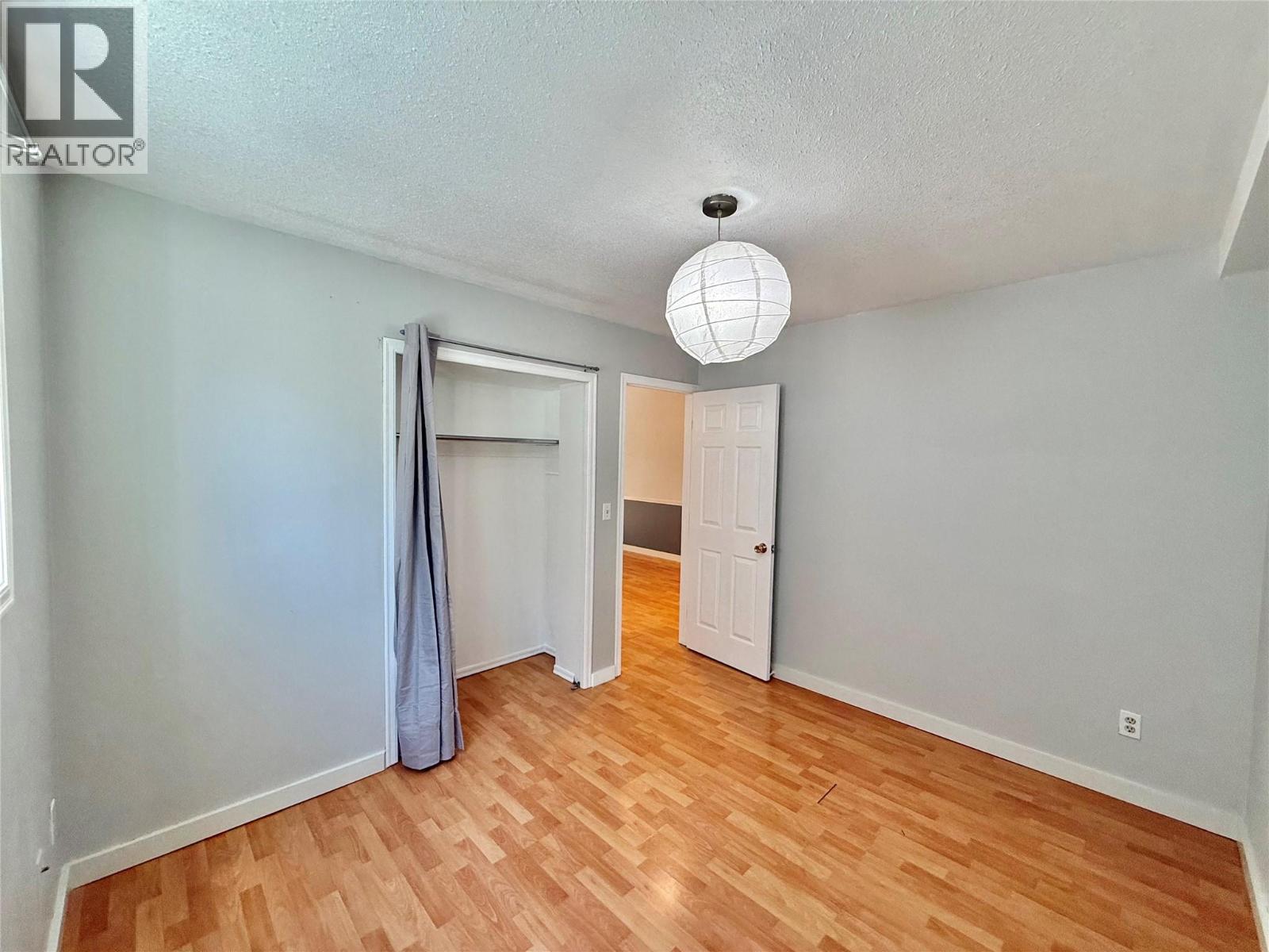 3155 gordon Drive Unit# 404, Kelowna