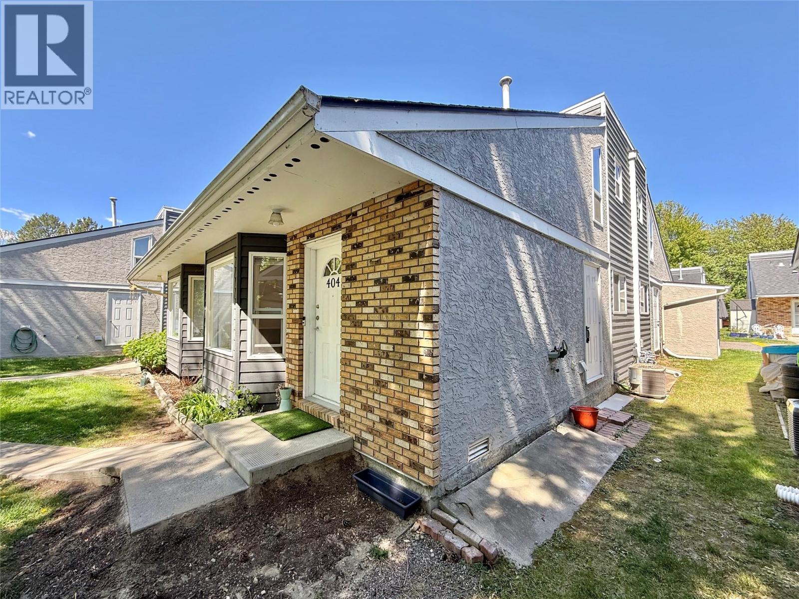 #404 3155 gordon Drive - 34