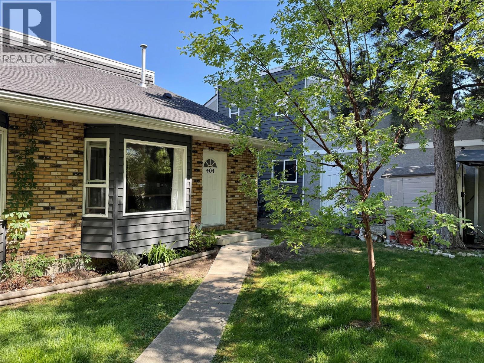 #404 3155 gordon Drive - 36