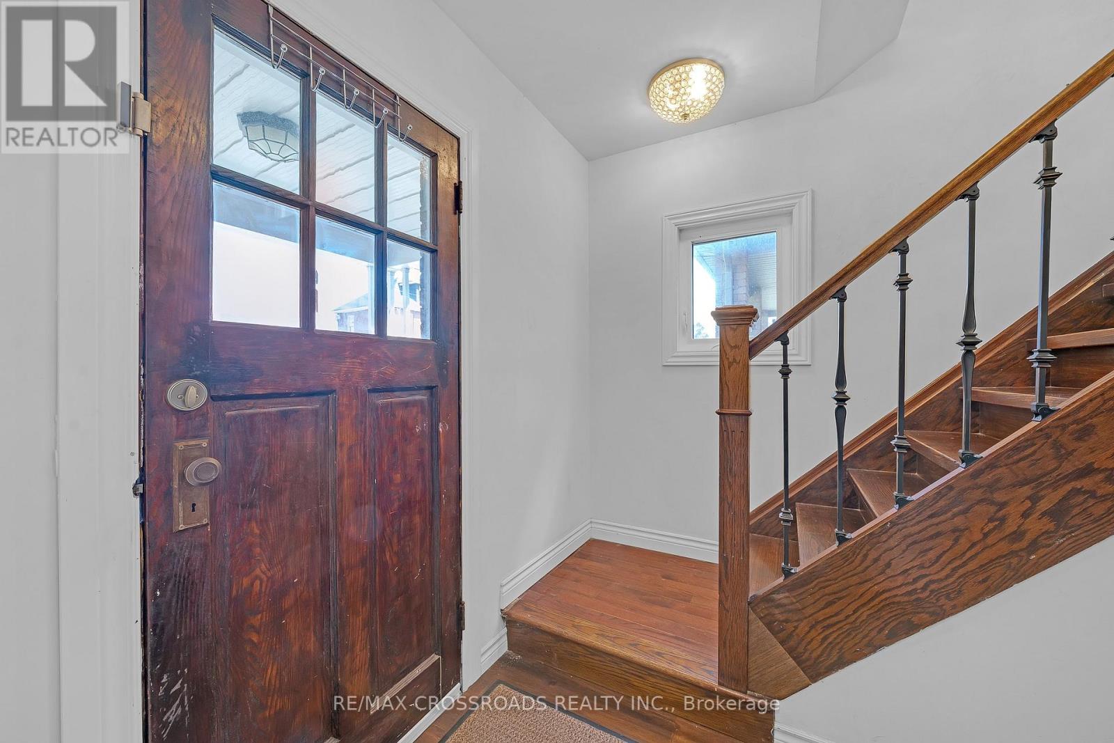 111 ELGIN STREET W - Image 3