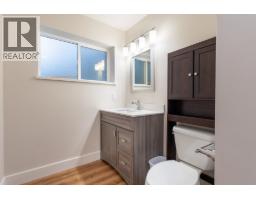 914 Gower Point Road, Gibsons, BC V0N1V3 Photo 20
