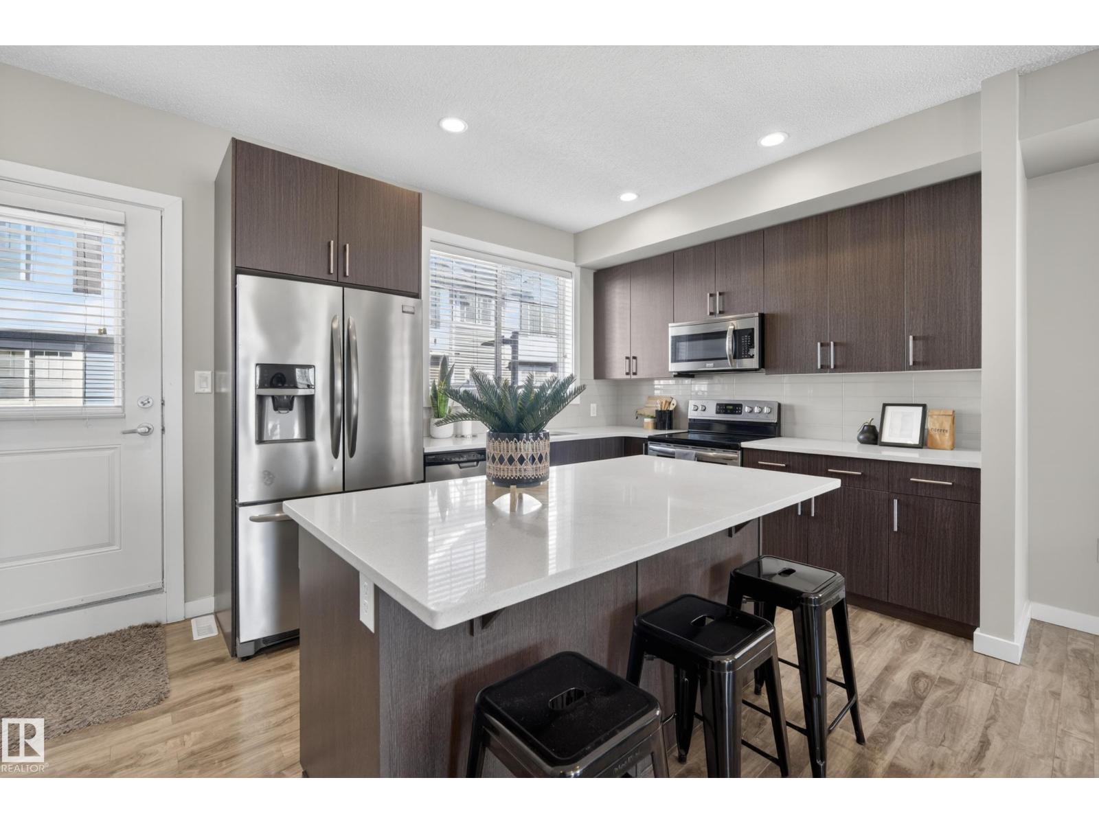 #61 2803 JAMES MOWATT TR SW, Edmonton