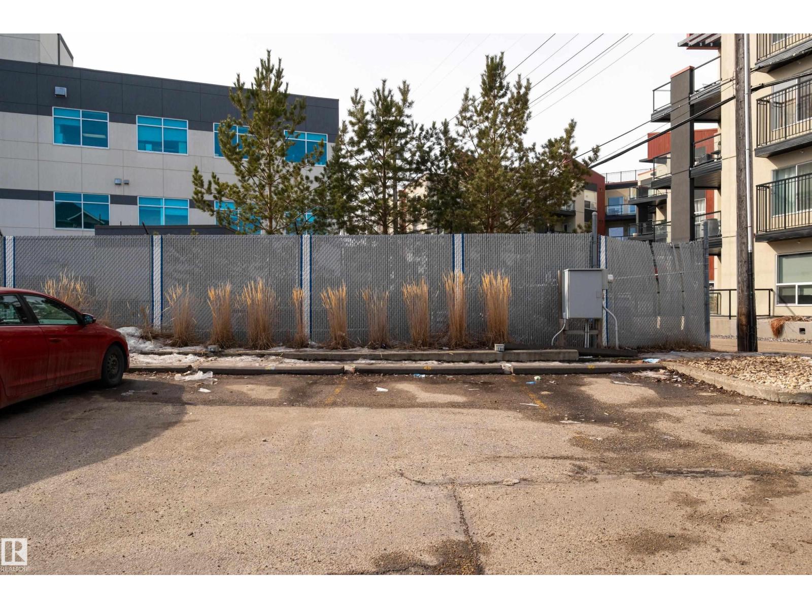 #405 10535 122 ST NW - 28