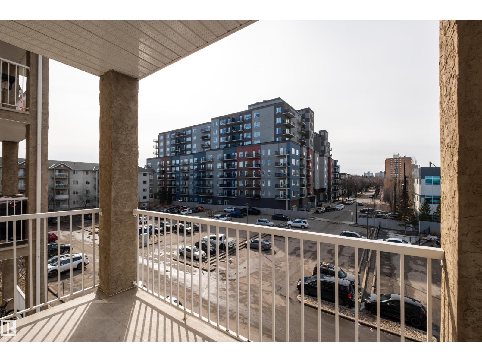 #405 10535 122 ST NW - 22