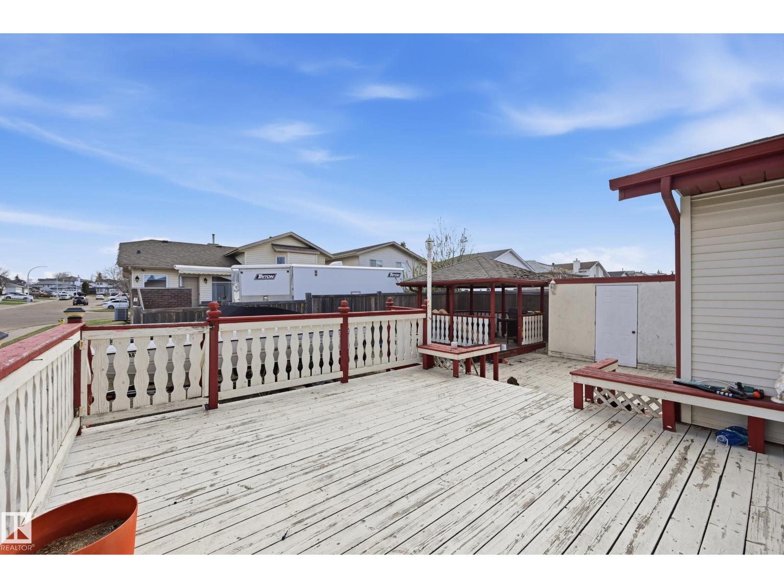 1242 JOYCE CR NW, Edmonton