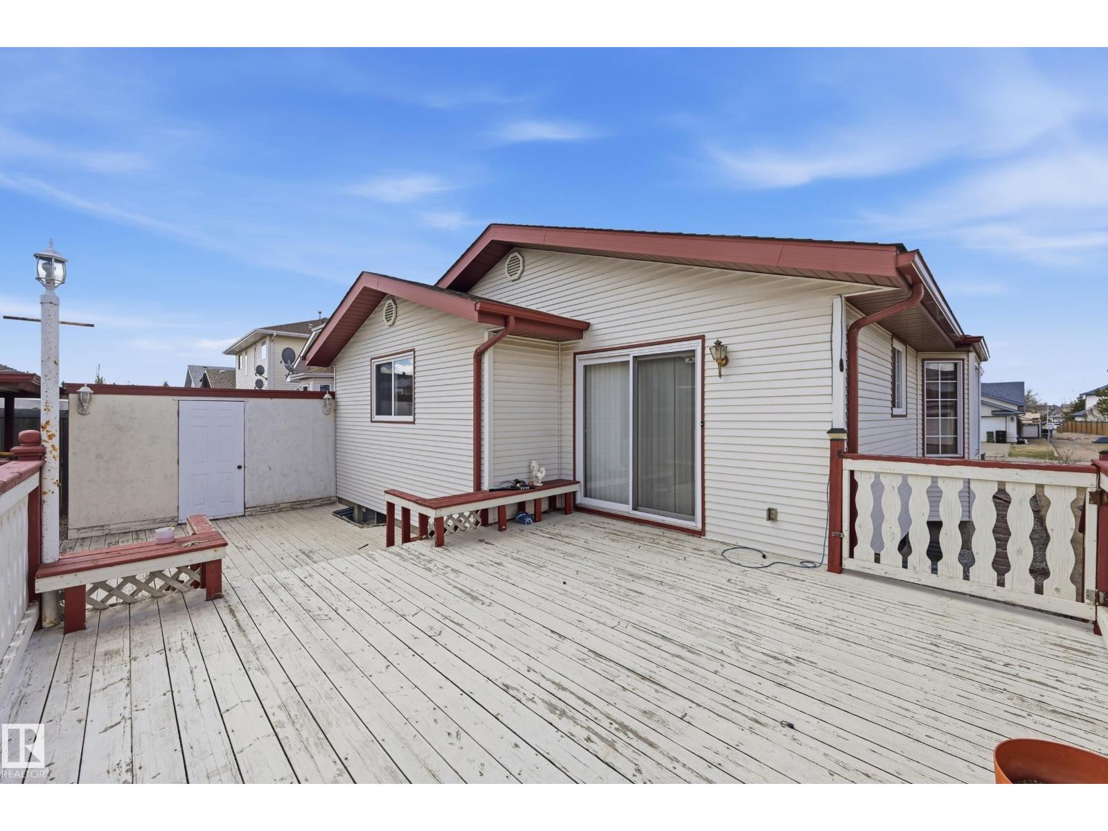 1242 JOYCE CR NW, Edmonton