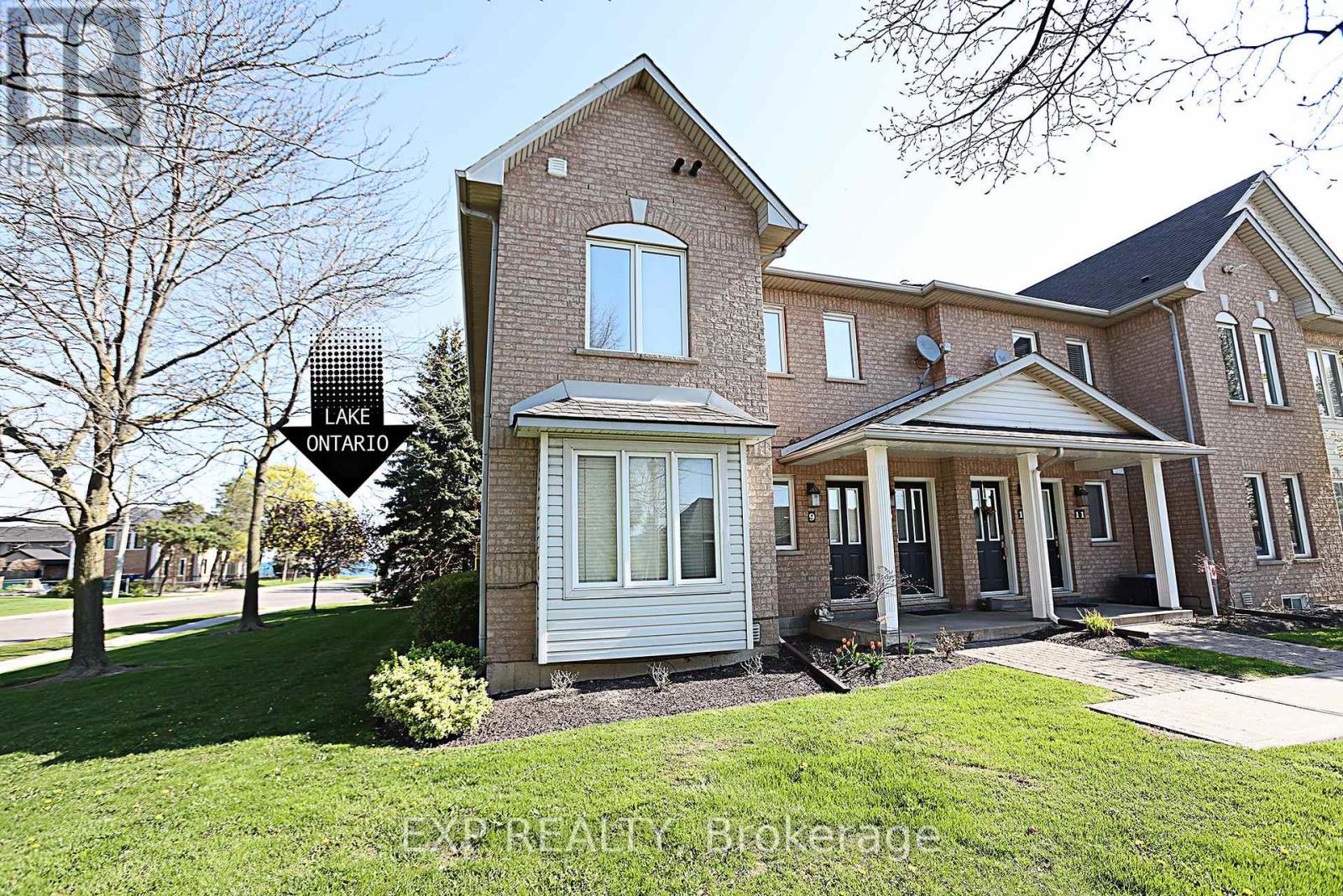 #9 2 HARBOUR DRIVE - 1