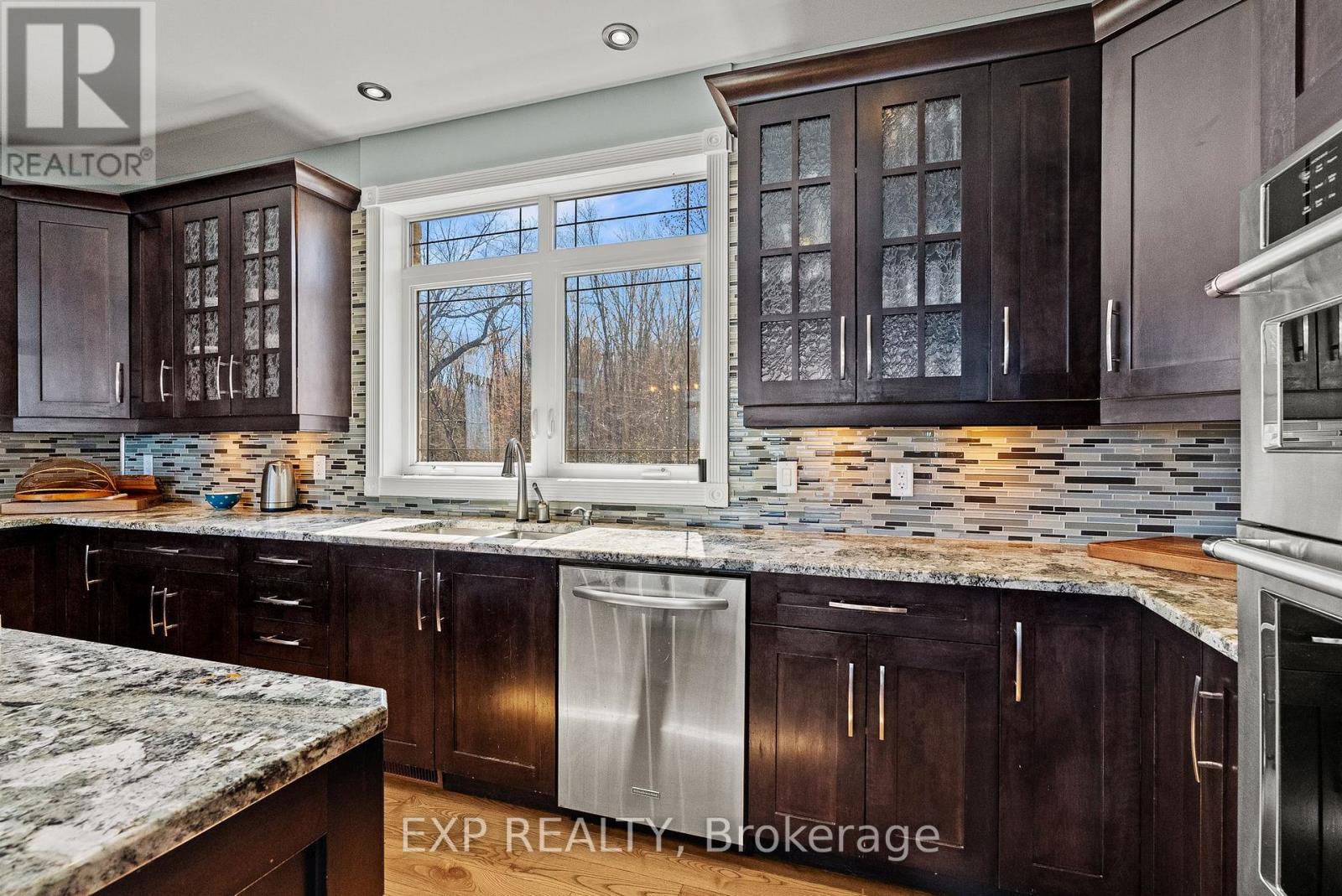 102 ALLBIRCH ROAD - 18