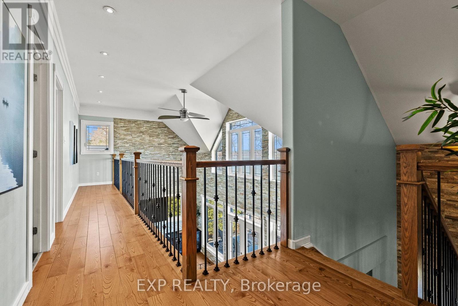 102 ALLBIRCH ROAD - 32