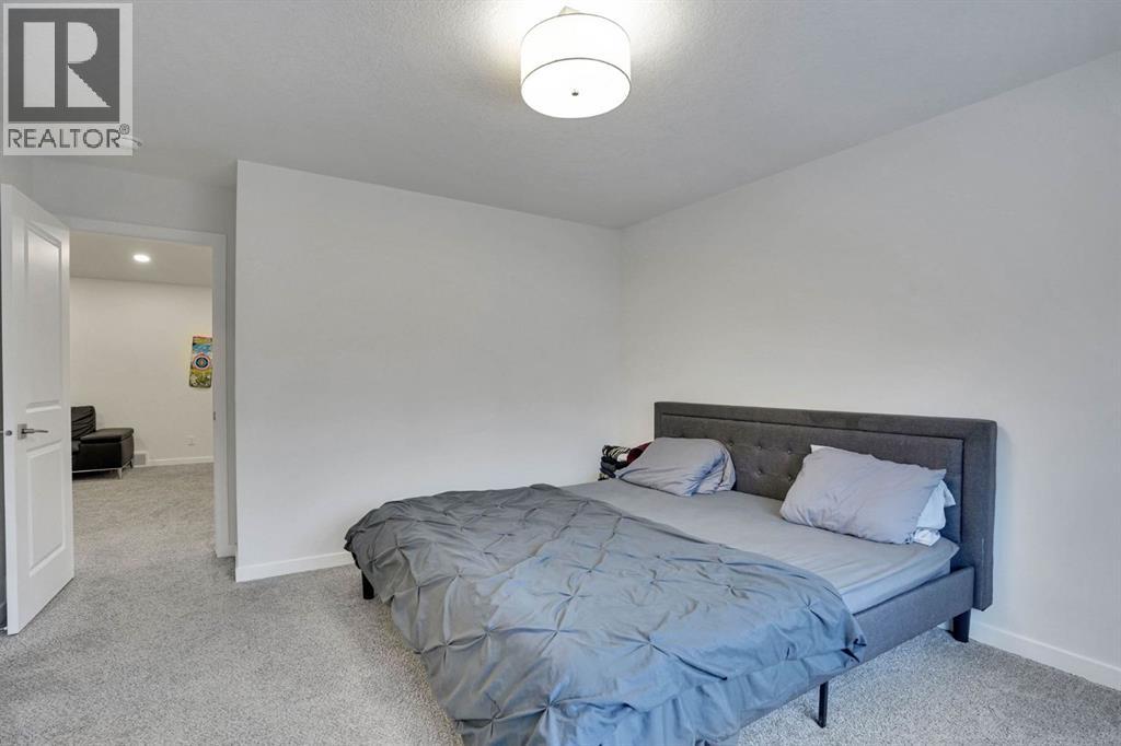 274 Lucas Place NW - 4