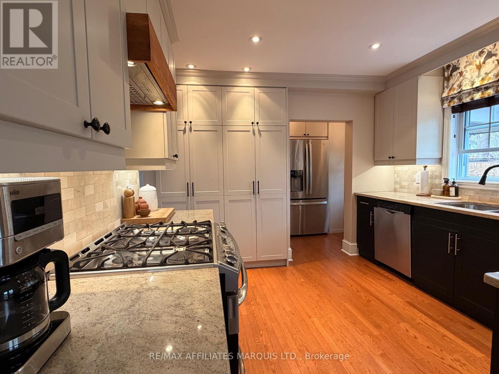 601 JAMES STREET - 4