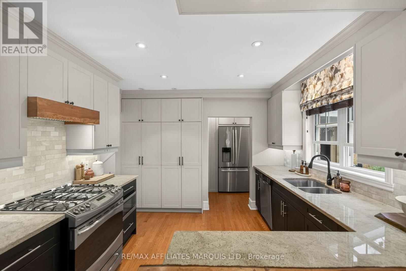 601 JAMES STREET - 9