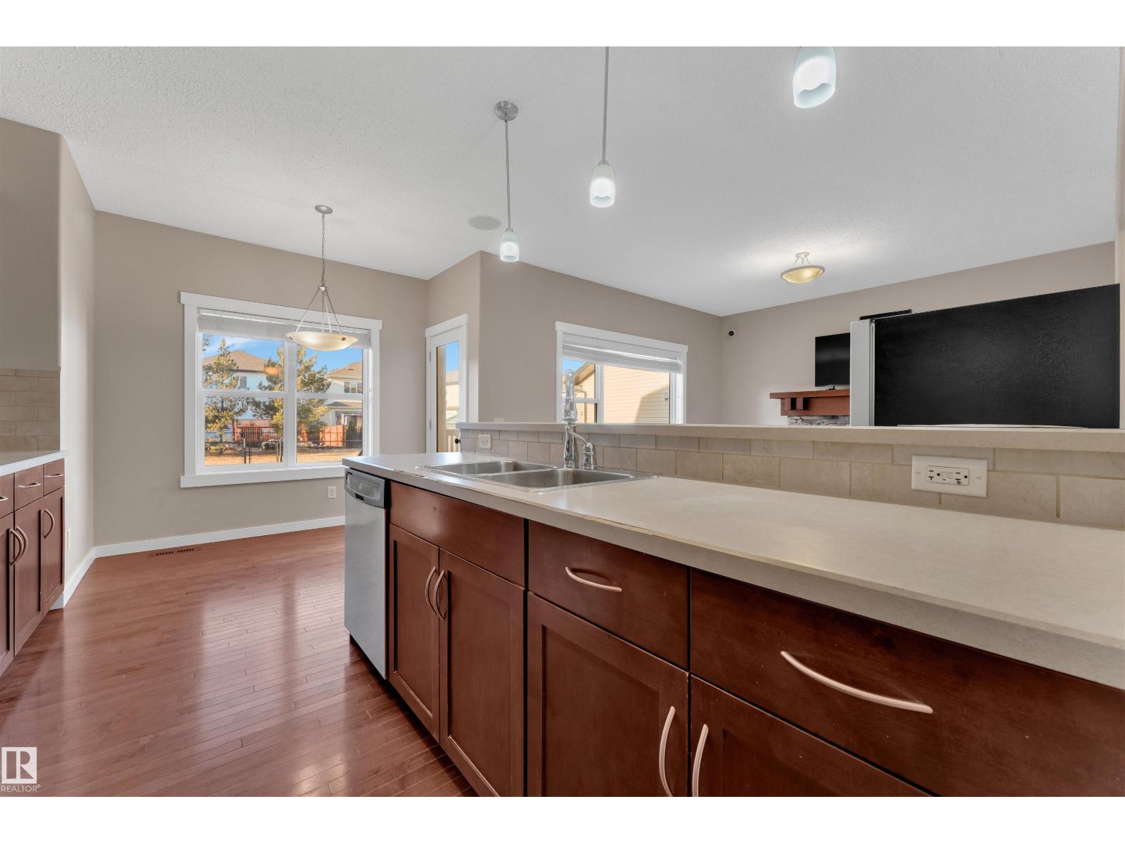 3650 13 ST NW, Edmonton