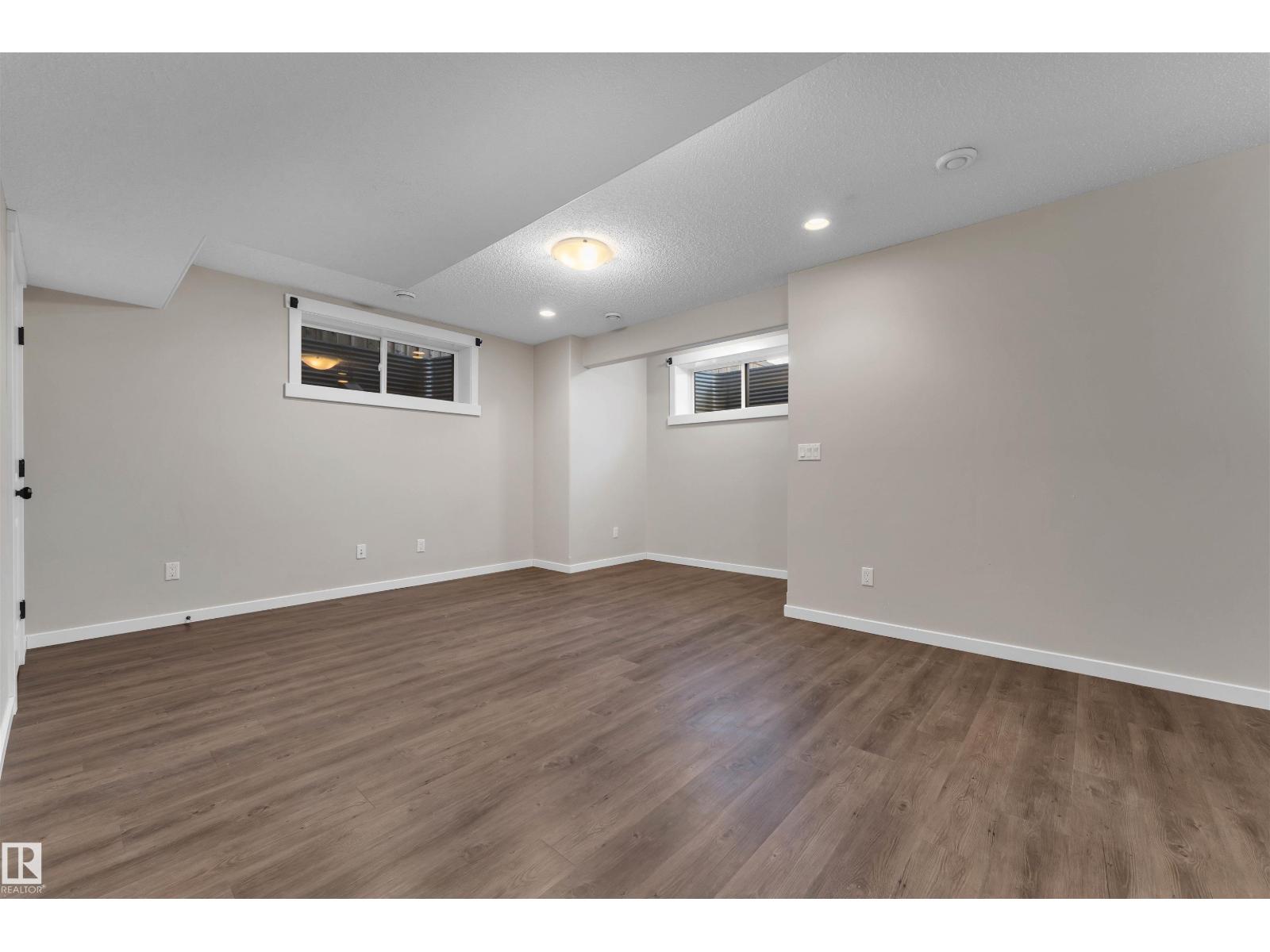 3650 13 ST NW, Edmonton