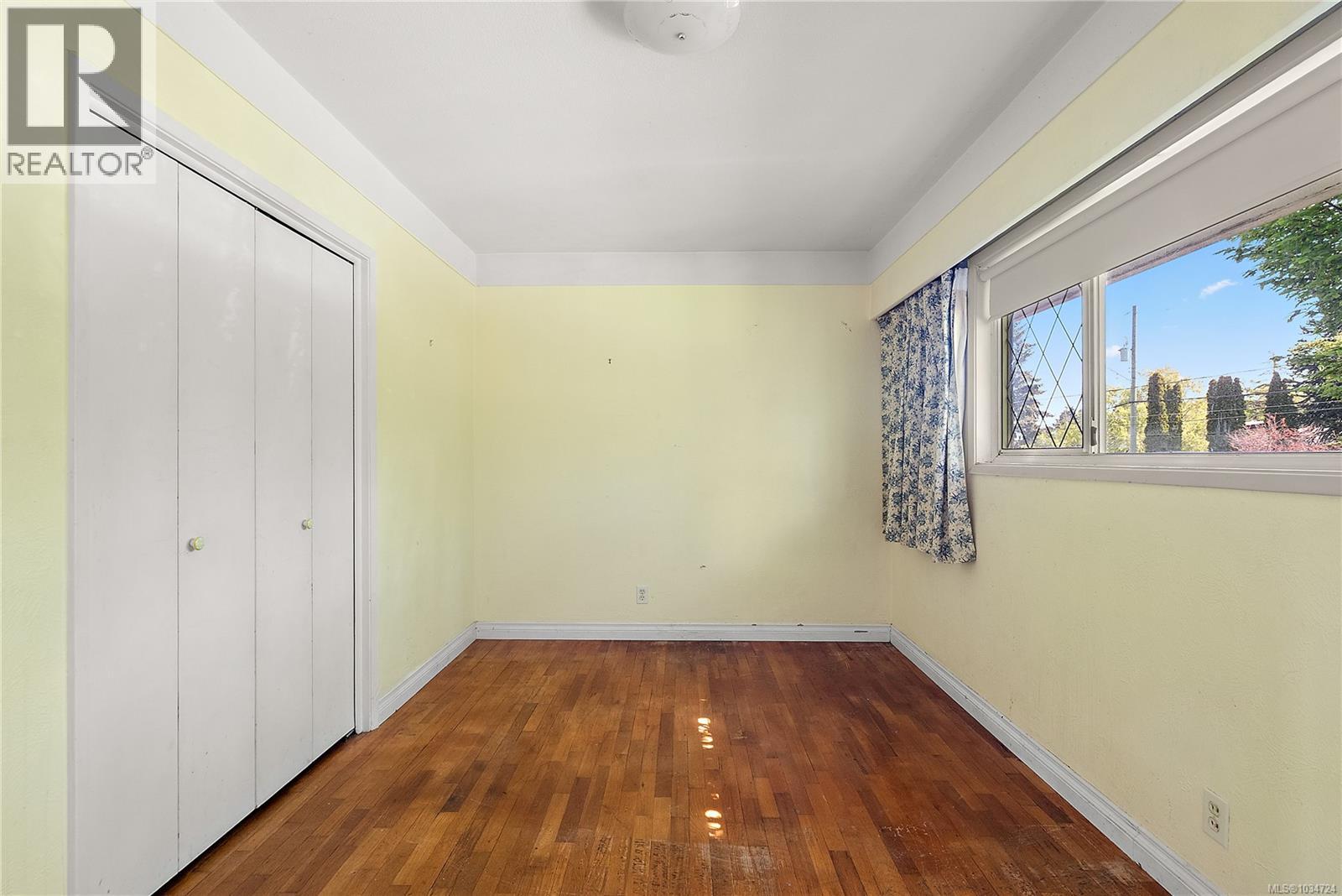 726 ROCKHEIGHTS Ave - 16