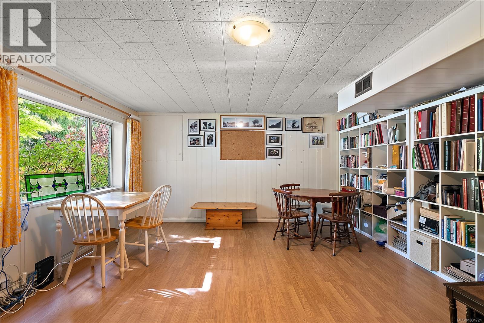 726 ROCKHEIGHTS Ave - 18