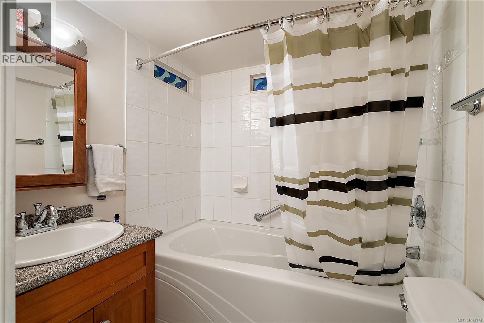 726 ROCKHEIGHTS Ave - 20
