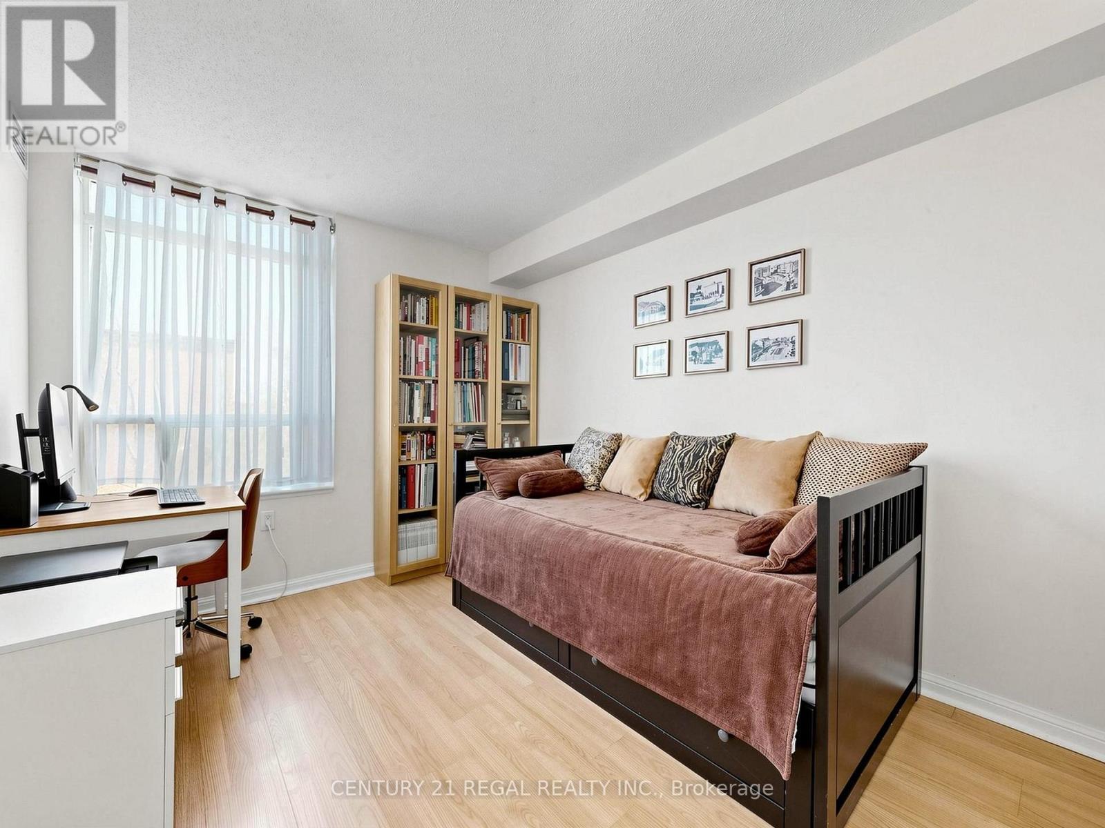 #336 650 LAWRENCE AVENUE W - 26
