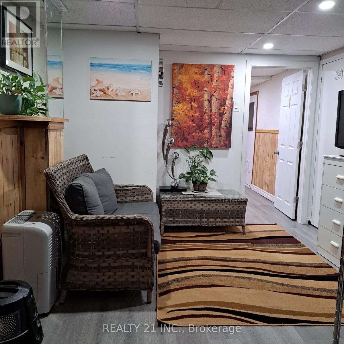 55 SHEPMORE TERRACE - 23