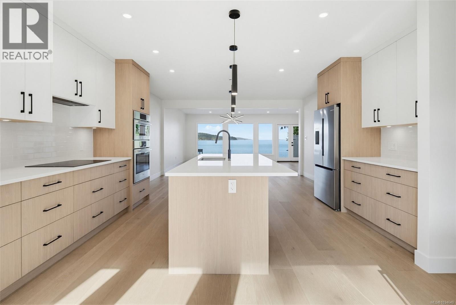 #16 2330 Harbour Rd - 12