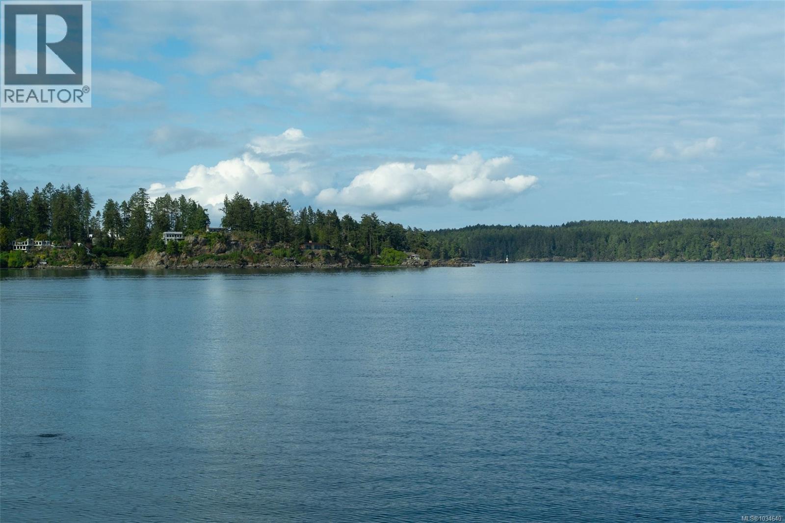#16 2330 Harbour Rd - 46