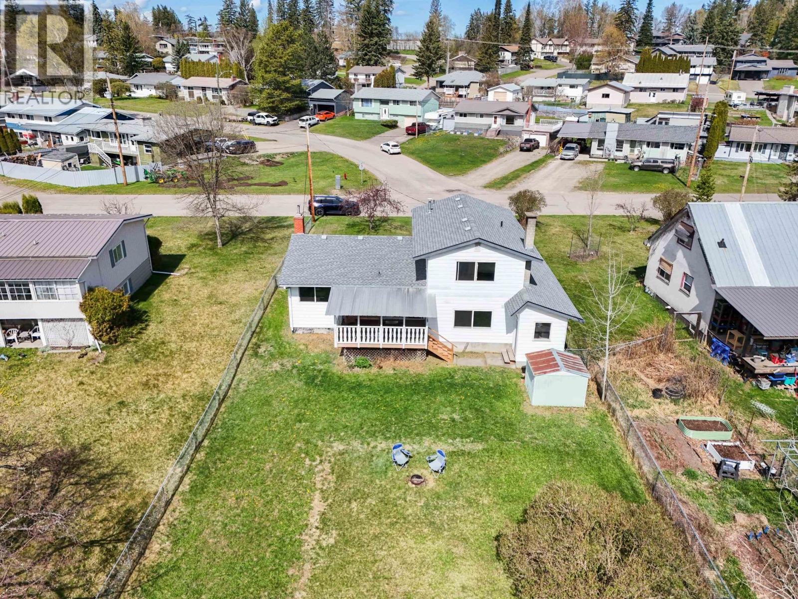 1324 MOFFAT AVENUE - 32
