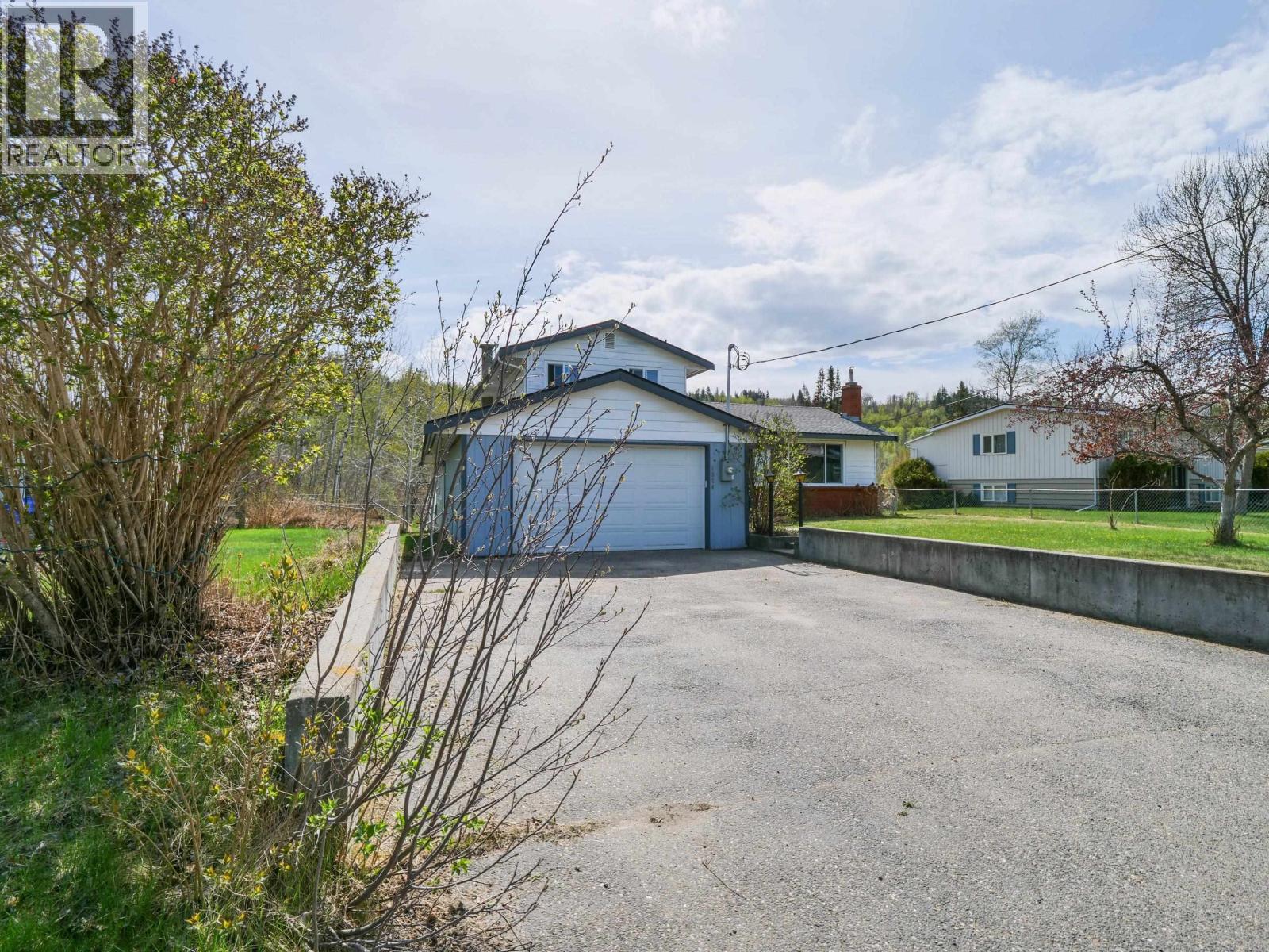 1324 MOFFAT AVENUE - 37