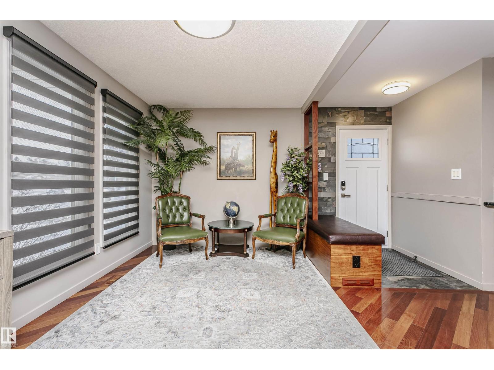 9831 185 ST NW - 5