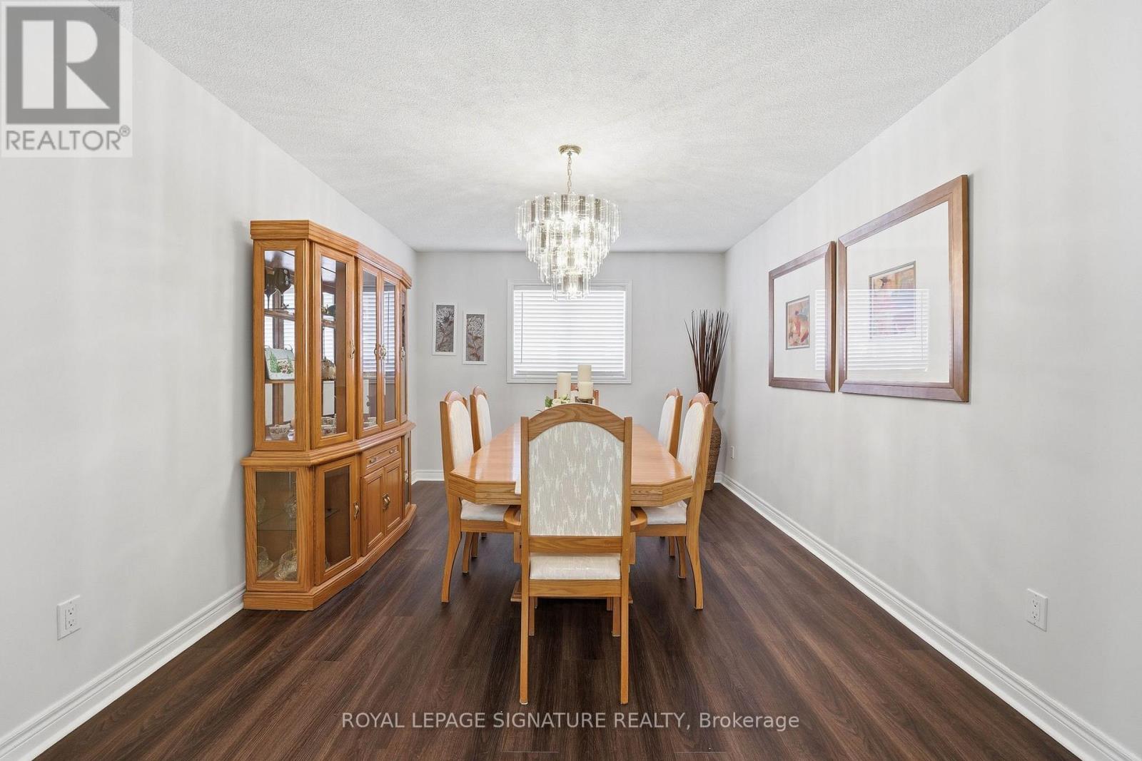 390 BINNS AVENUE - 12