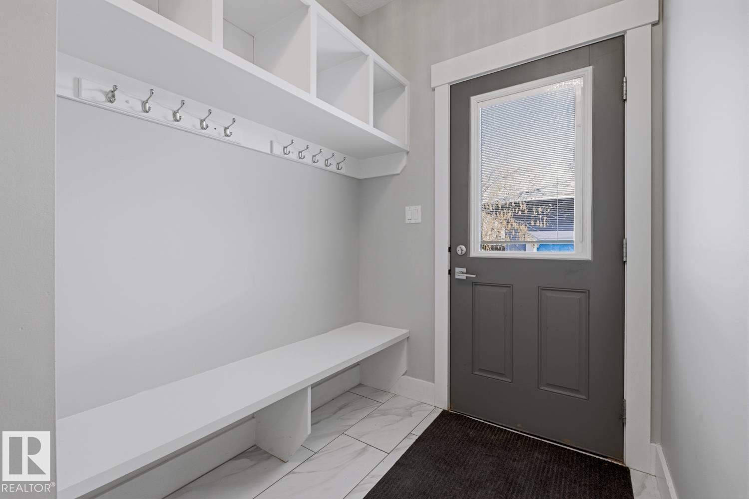 8144 78 AV NW - 28