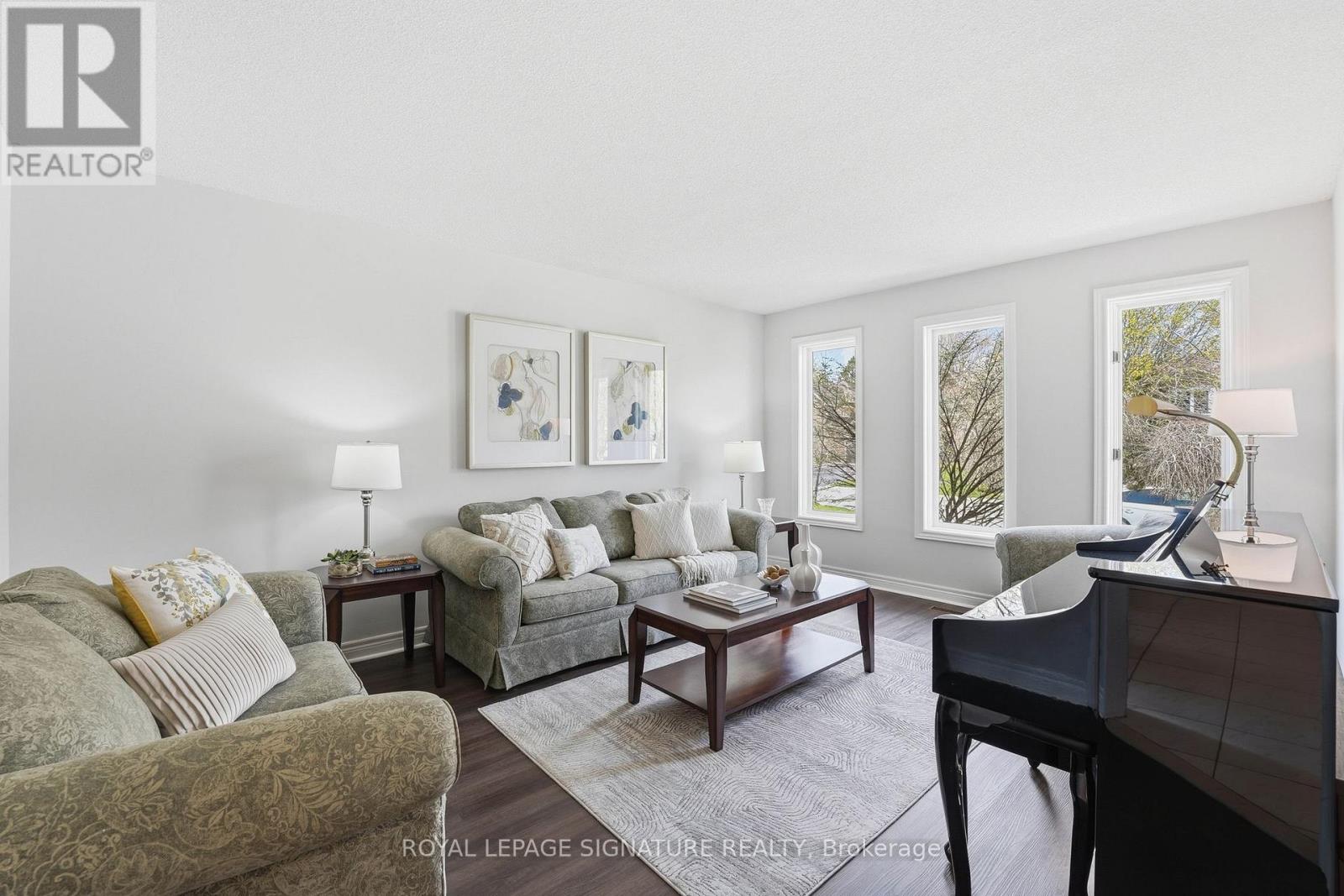 390 BINNS AVENUE - 13