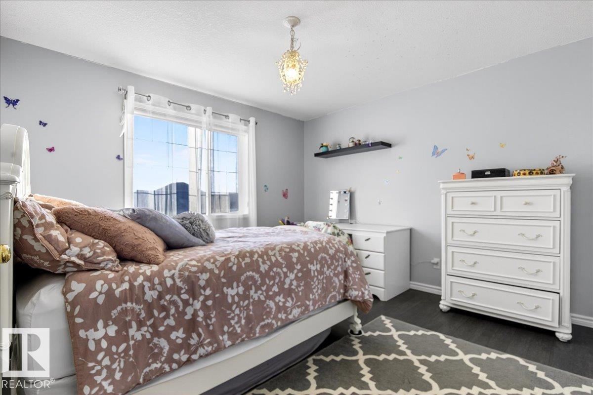 22 HARVEST BA, Stony Plain