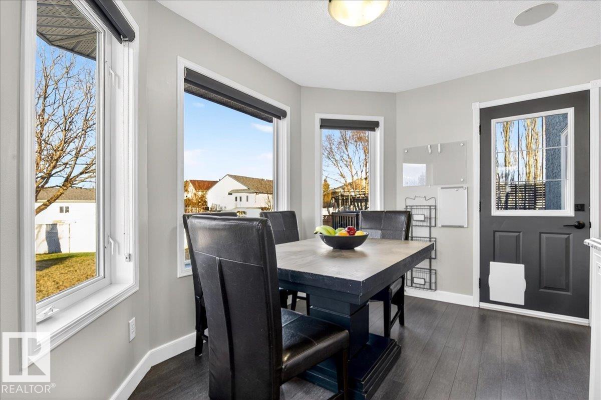 22 HARVEST BA, Stony Plain