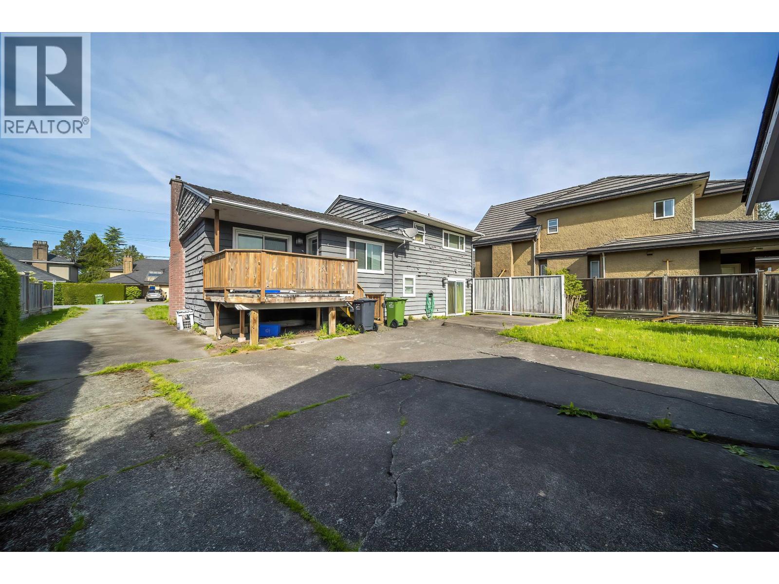3 Bed, 2 Bath House for Sale in Richmond – 9891 PINEWELL CRESCENT, Richmond - Image 10