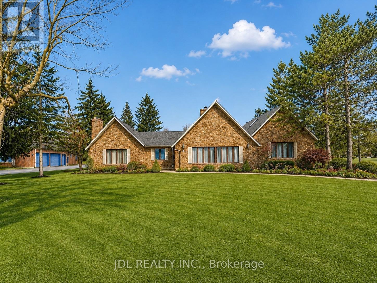 2033 NIAGARA RIVER PARKWAY - 1