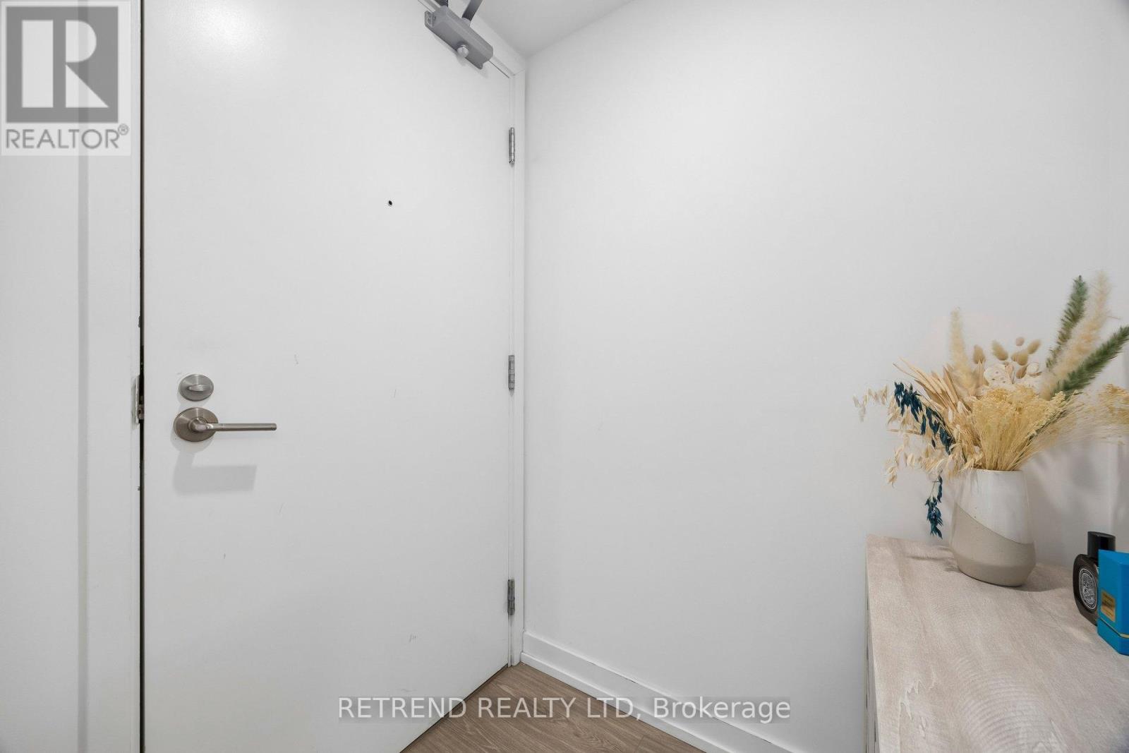 #2206 19 WESTERN BATTERY ROAD - 6
