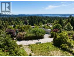 705 St. Andrews Road, West Vancouver, BC V7S1V5 Photo 16